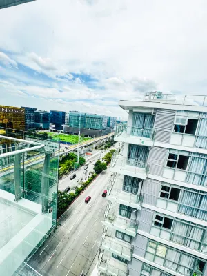 Luxury hotel near City of Dreams Solaire NAIA MOA- City of bridge Nära hotellet Photos