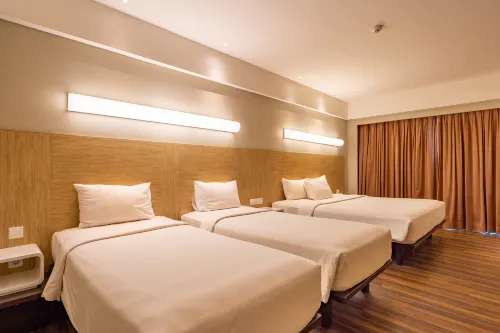 Bintang Kuta Hotel Kamar Photos