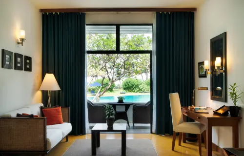 The Blue Water - Geoffrey Bawa Heritage - City Resort Hotel Huoneet Photos