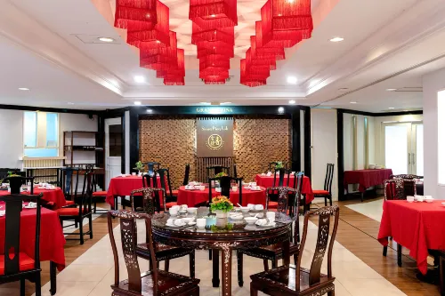 Grand China Bangkok Restauration Photos