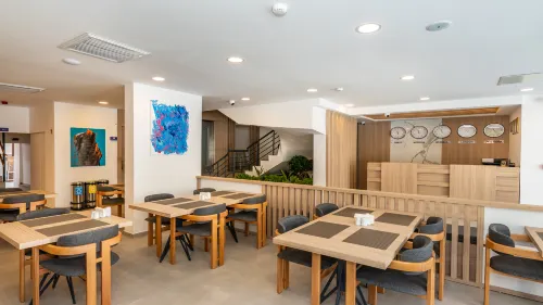 Skykhan Otel Ruokailu Photos