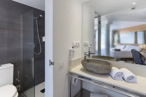 B&B Hotel Tarragona Centro Urbis Zimmer Photos