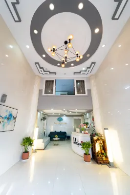 Collection O Madam Cuc Hotel Khu vực công cộng Photos