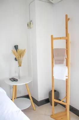 Kata Station Boutique Hotel Photos