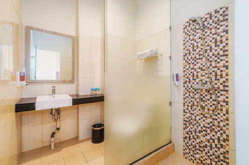 Everyday Smart Hotel Malang Rum Photos