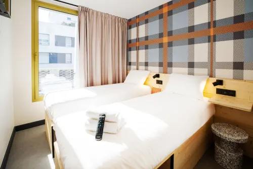 easyHotel Marseille Euromed Chambres Photos