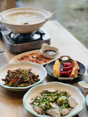 Qiyun·Anji Chashan Yelu Hot Spring Homestay تناول الطعام Photos