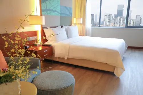Holiday Inn Donghua Shenzhen Kamar Photos