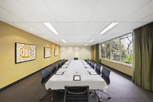 Adina Apartment Hotel Sydney Surry Hills Business Photos