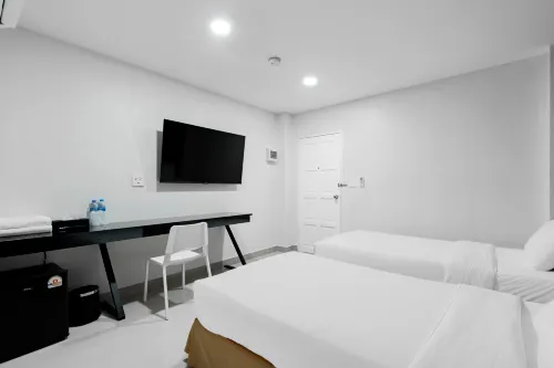 Terminal2 Hotel Phuket Rooms Photos