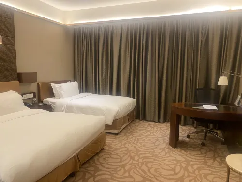 Holiday Inn Xi'an Big Goose Pagoda Rooms Photos