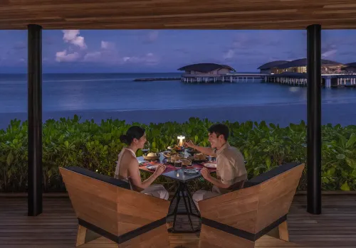 The St. Regis Maldives Vommuli Resort Restauranger Photos