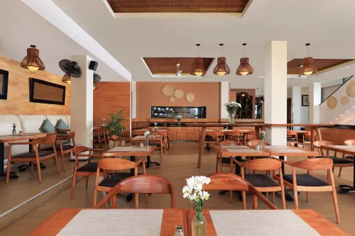 Amadea Resort & Villas Makanan Photos