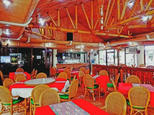 Family Country Hotel & Convention Center Ristorazione Photos