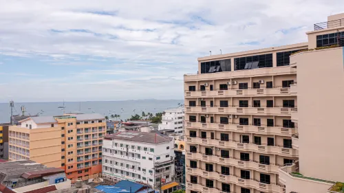 Sunbeam Hotel Pattaya Exterior Photos