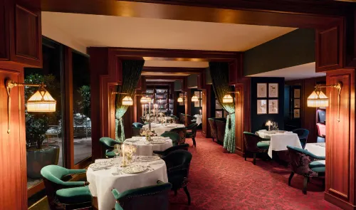 Hotel Barrière Fouquet's Paris Dining Photos