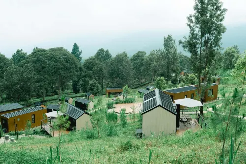 Bobocabin Gunung Mas, Puncak Dekat Hotel Photos
