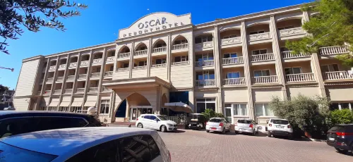 Oscar Resort Hotel Exterior Photos