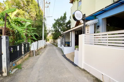 Thapae60 Mini Hotel Extérieur Photos