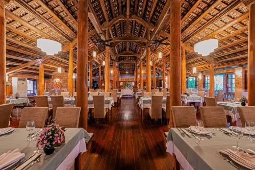 Pilgrimage Village Boutique Resort & Spa Питание Photos