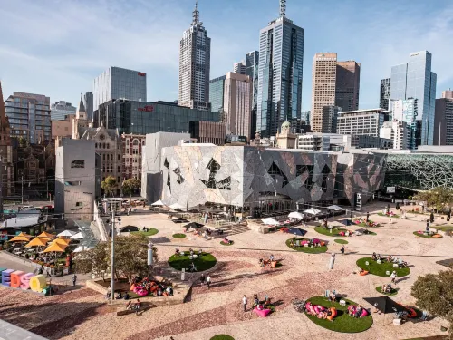 Rydges Melbourne an EVT hotel Xung quanh Photos