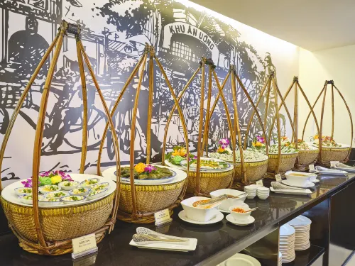 Bong Sen Hotel Saigon Makanan Photos