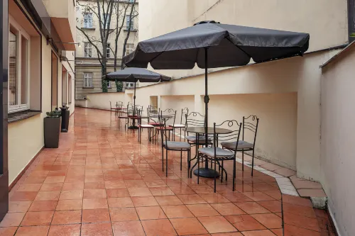 Hotel Caesar Prague Esterni Photos