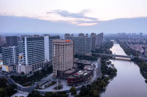 Hampton by Hilton Jiaxing Canal Exterior Photos