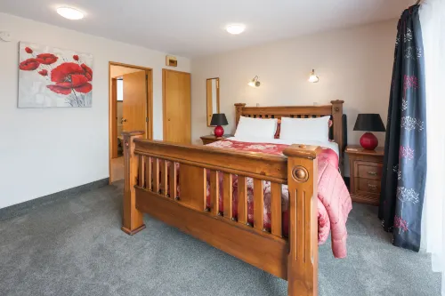 Strathern Motor Lodge Huoneet Photos