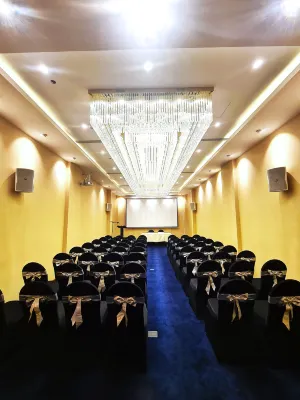 Fairway Colombo - Sri Lanka's First Hotel With Robot Technology Business Facilities Photos