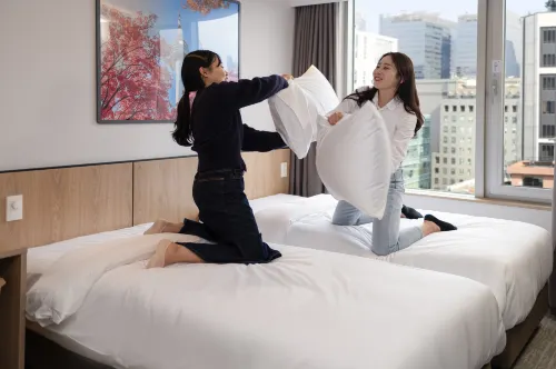 Travelodge Myeongdong Namsan Hotel Rooms Photos