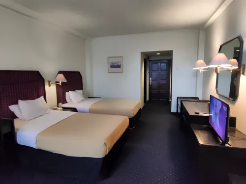 Mesra Alamanda Hotel Kamar Photos