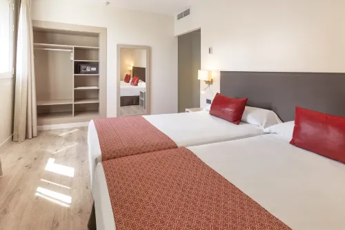 Catalonia Hispalis Rooms Photos
