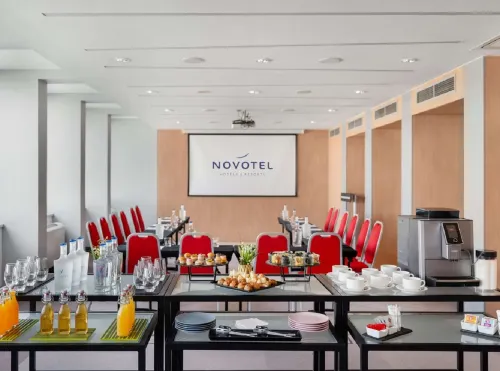 Novotel Budapest Danube Business Photos