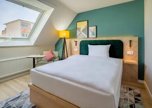 Spark by Hilton Stuttgart Sindelfingen Rooms Photos