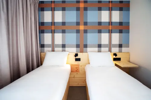 easyHotel Marseille Euromed Chambres Photos