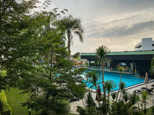 Manhattan Waterpark Condo Ipoh (Free 2 Carpark & Netflix Ready) Leisure & Recreation Photos