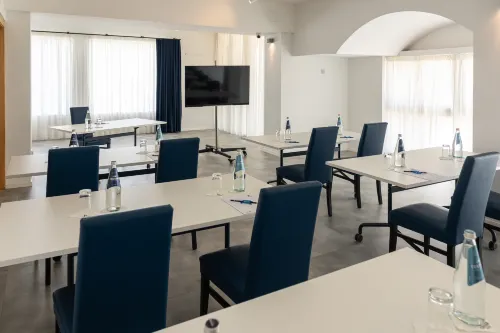 Cavalieri Art Hotel Business Photos