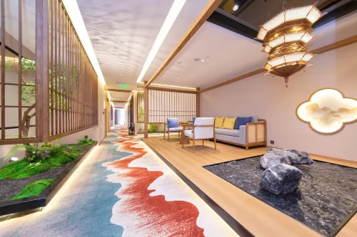 Qianna Hotel (Wuchang Railway Station Dingziqiao Subway Station) Public Areas Photos