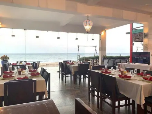 Full Moon Village Resort Dining Photos