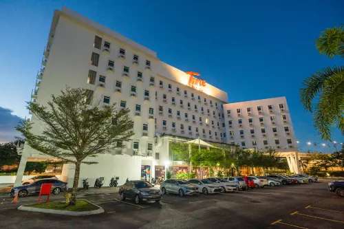 Tune Hotel - Danga Bay Johor Eksterior Photos