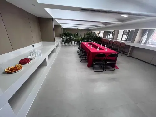 昆明老街五一路亞朵X飯店 商務設施 Photos