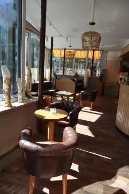 Grichting Hotel & Serviced Apartments Aree comuni Photos