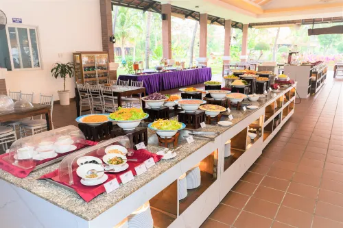 TTC Resort Ninh Thuan - Unlimited Access to Water Park Питание Photos