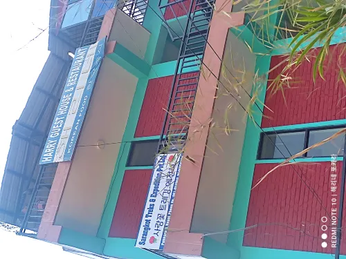 Harry Guest House & Restaurant Unggulan Photos