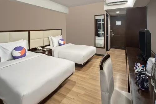 Fox Hotel Gorontalo Kamar Photos