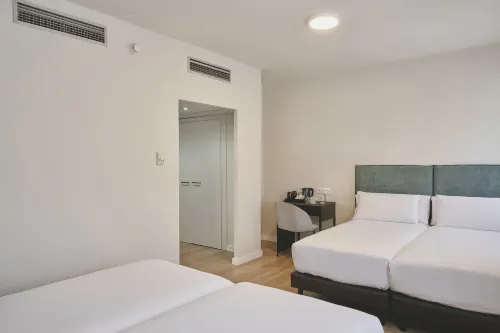 Tres Torres Atiram Hotels Photos