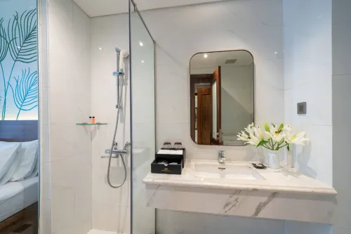 Northern Charm Hotel Rooms Photos