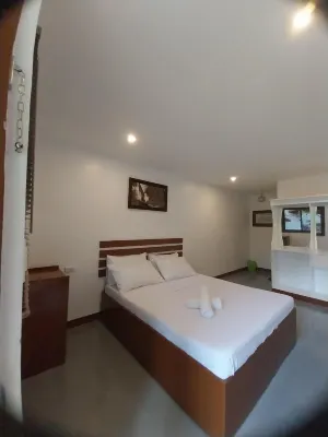 Loboc Nipa Hut Village Rooms Photos