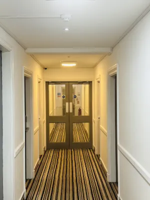 Trivelles Mayfair,Stockport Public Areas Photos
